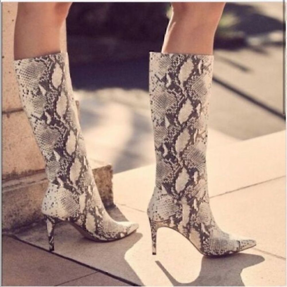 Vince Camuto Kervana Croc Embossed Knee - Picture 3 of 11